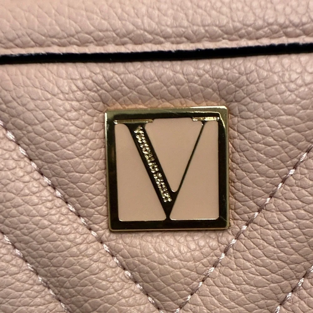 Victoria's Secret Quilted Wallet in Blush - Picture 7 of 7